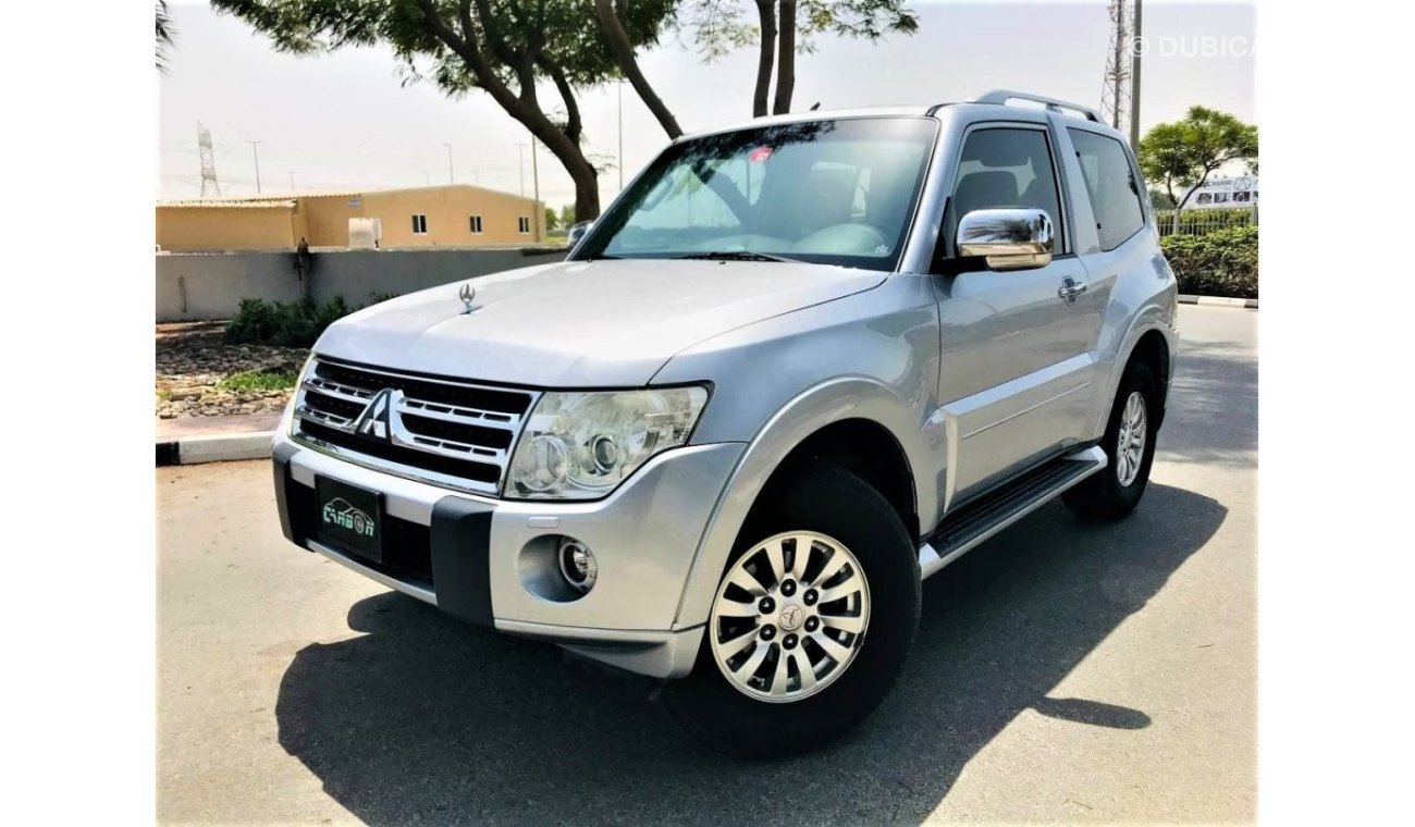 ميتسوبيشي باجيرو MITSUBISHI PAJERO 2011 MODEL GCC CAR IN BEAUTIFUL CONDITION FOR 30K AED