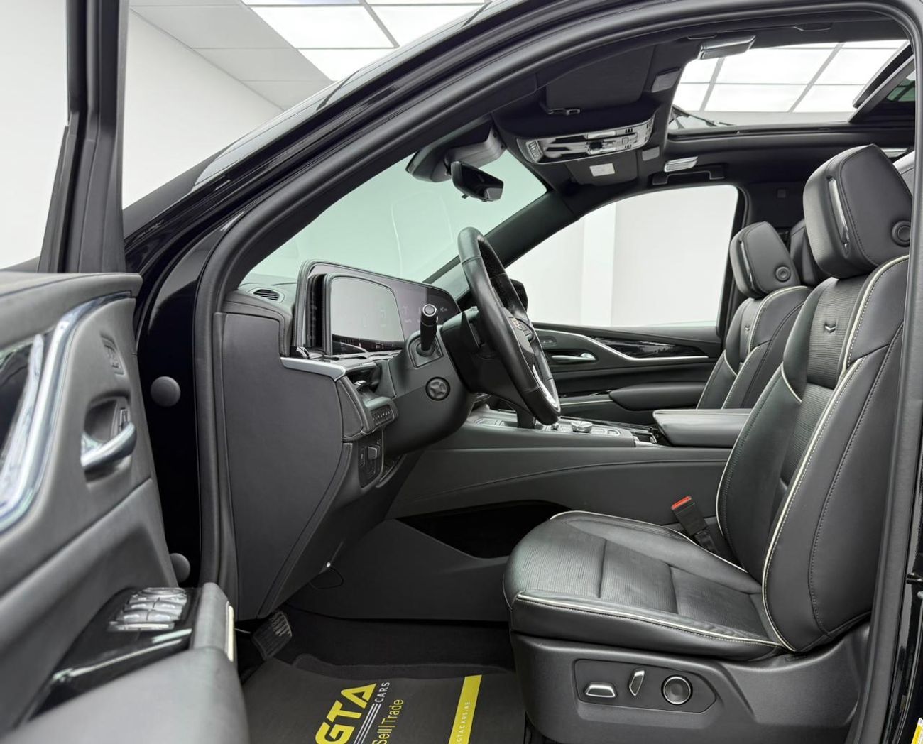 Cadillac Escalade Sport Platinum 6.2L 4WD 2021 Cadillac Escalade 600 Sport Platinum, Service History, 1 Year Warranty,