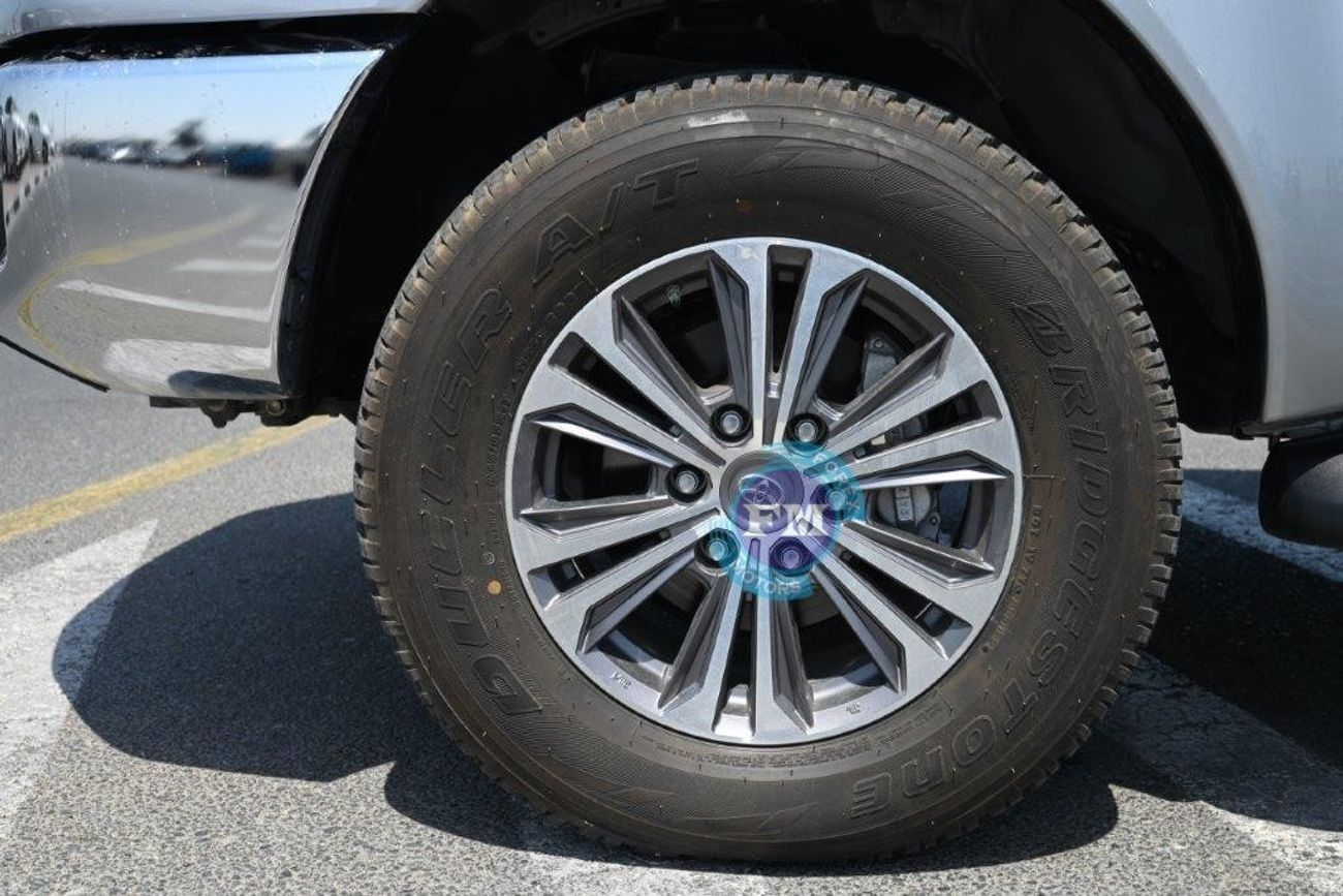 Toyota Hilux Double Cab SGLX 2.8L Diesel 4WD Automatic