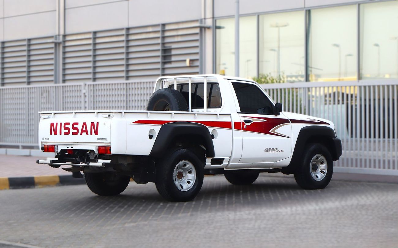 نيسان باترول بيك آب