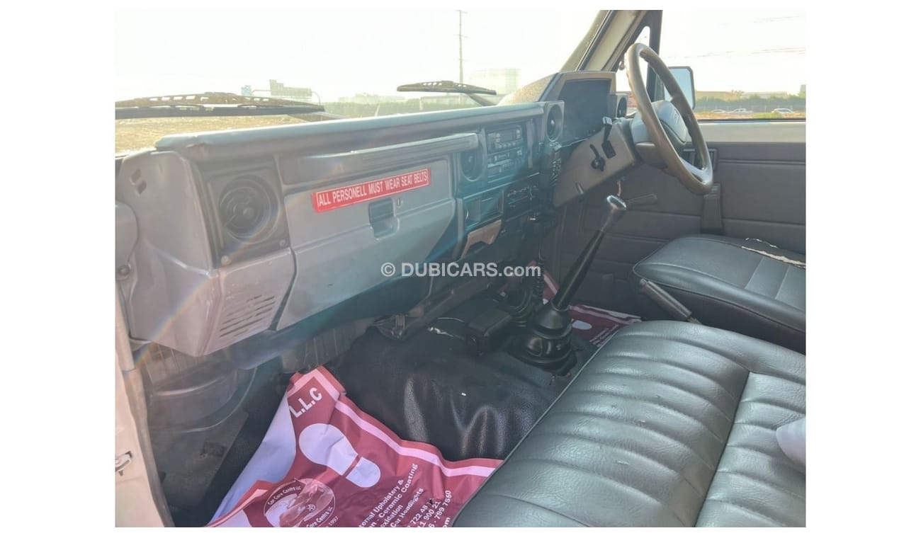 Used Toyota Land Cruiser Hard Top 2001 for sale in Dubai - 699418