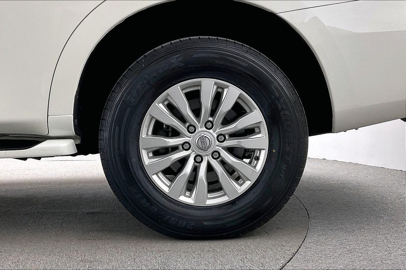 تويوتا كامري SE | شامل الضمان | 0 ﺪﻔﻋﺓ ﺃﻮﻟﻯ