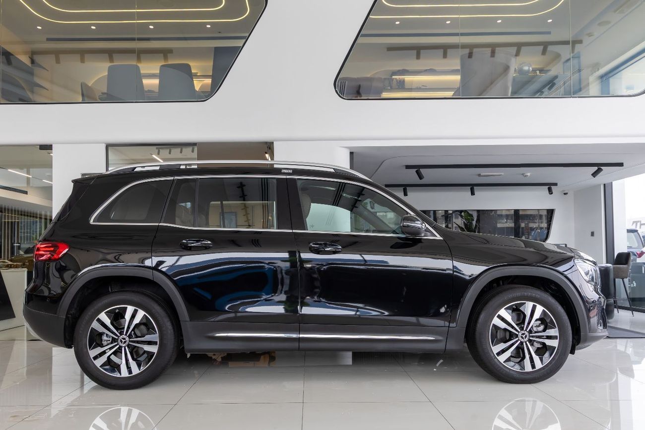 مرسيدس بنز GLB 200 Mercedes-Benz GLB200 Dynamic - 2025