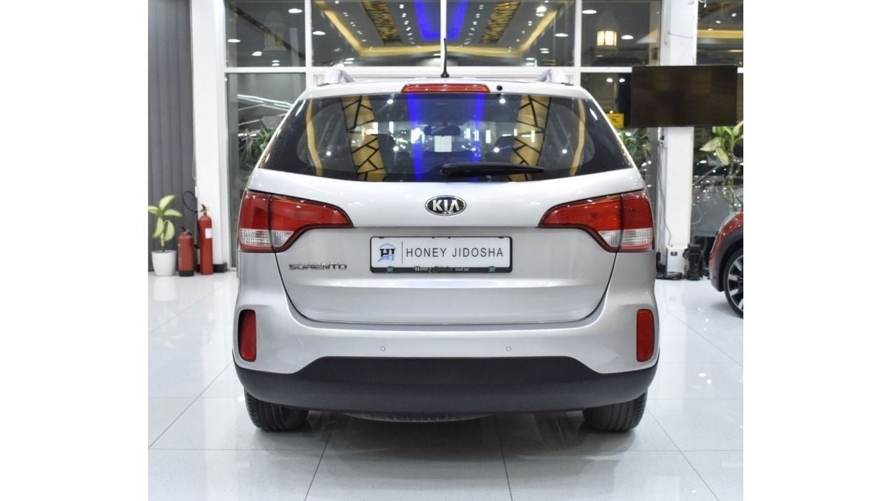 Kia Sorento EXCELLENT DEAL for our KIA Sorento ( 2014 Model ) in Silver Color GCC Specs