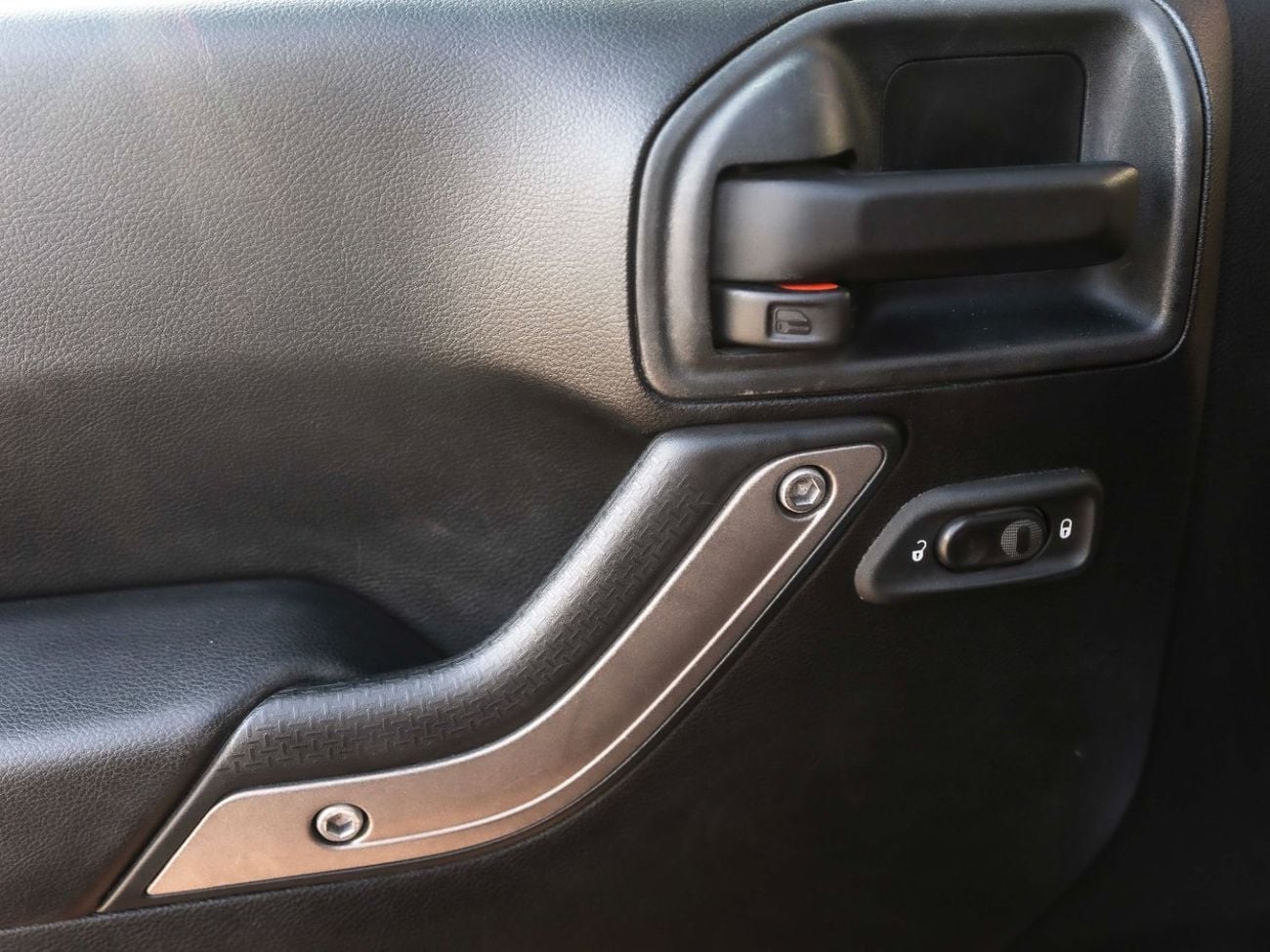 Jeep Wrangler Sport 3.6L M/T