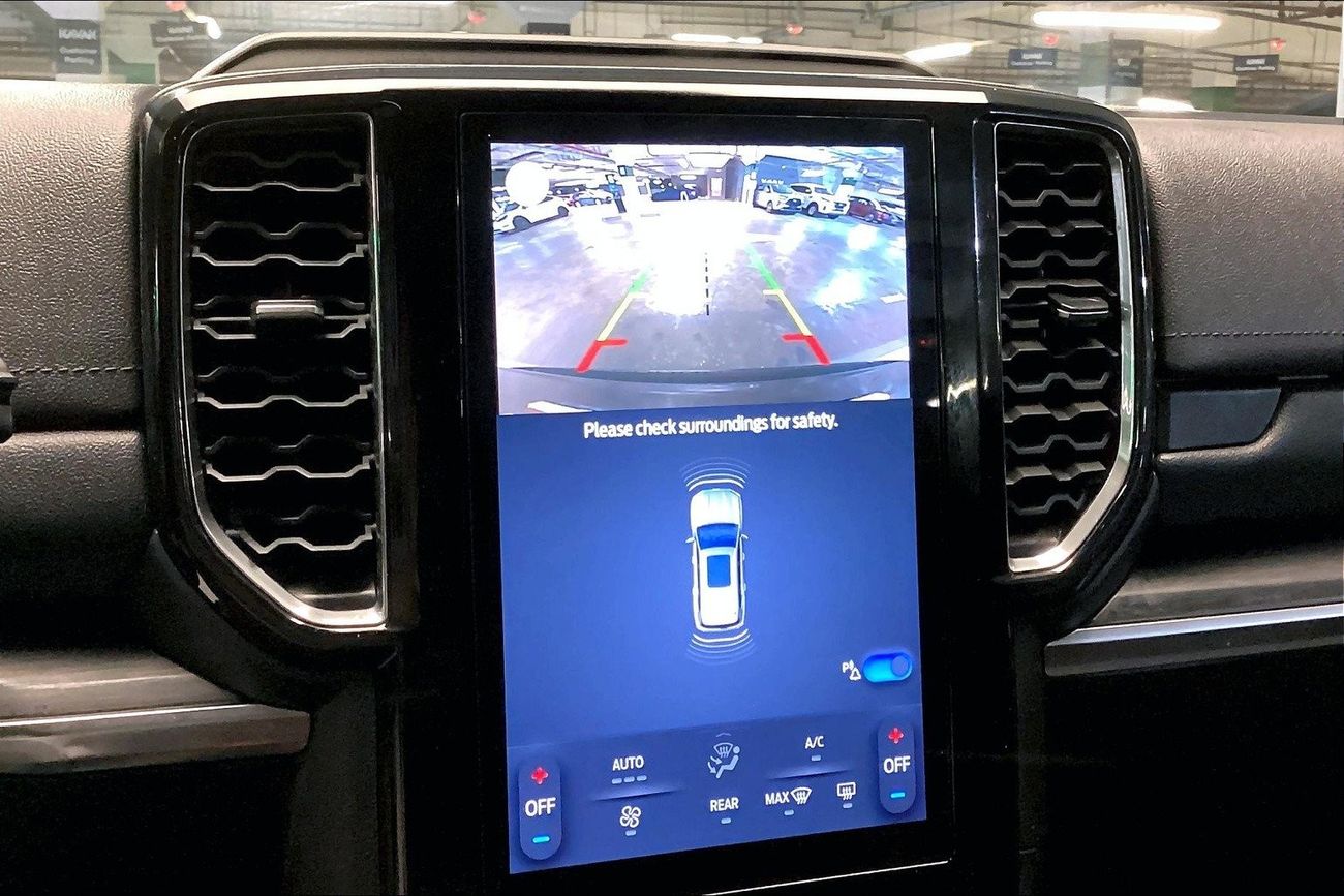 إنفينيتي QX80 Luxe Sensory ProActive (8 Seater) | شامل الضمان | 0 ﺪﻔﻋﺓ ﺃﻮﻟﻯ