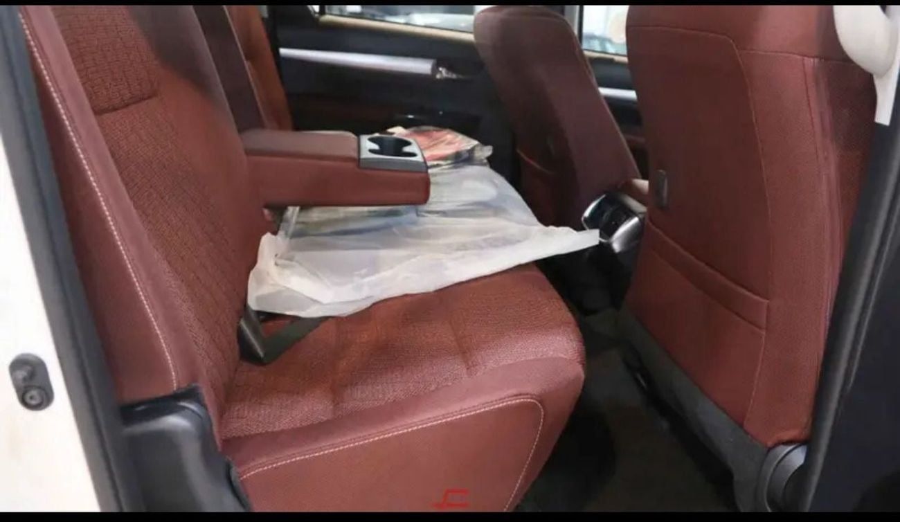 Toyota Hilux S GLX 2.4L AWD A/T