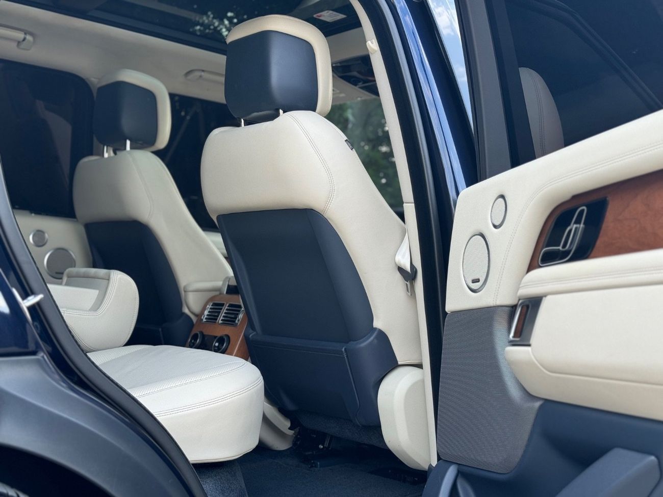 Land Rover Range Rover Vogue SE 5.0L