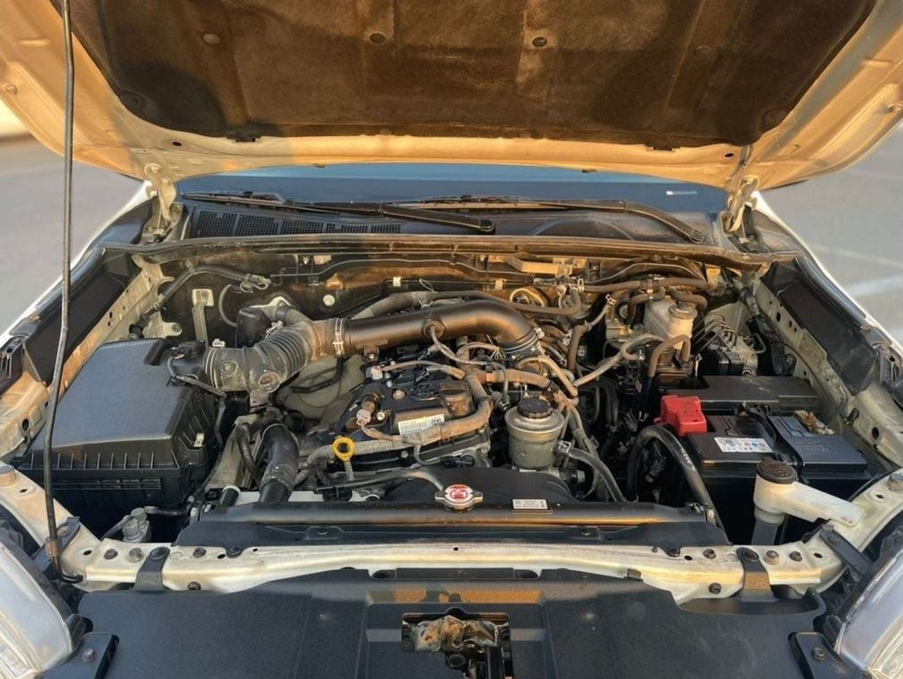 تويوتا هيلوكس 2017 Toyota Hilux GLX 2.7L V4 - AWD 4x4 - Full Option SR5 Edition Rear CAM / AC - Rims With Side Ste