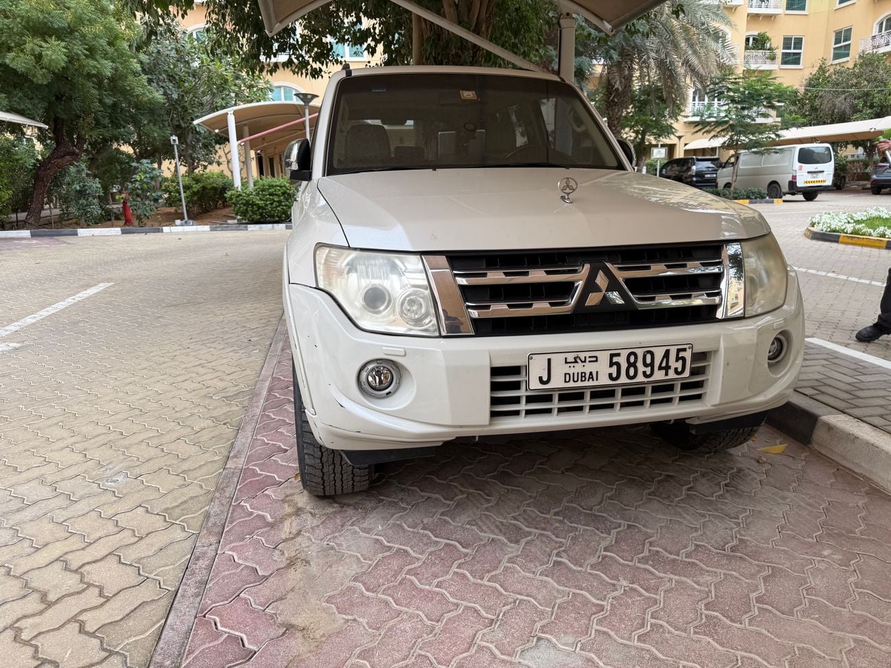 ميتسوبيشي باجيرو