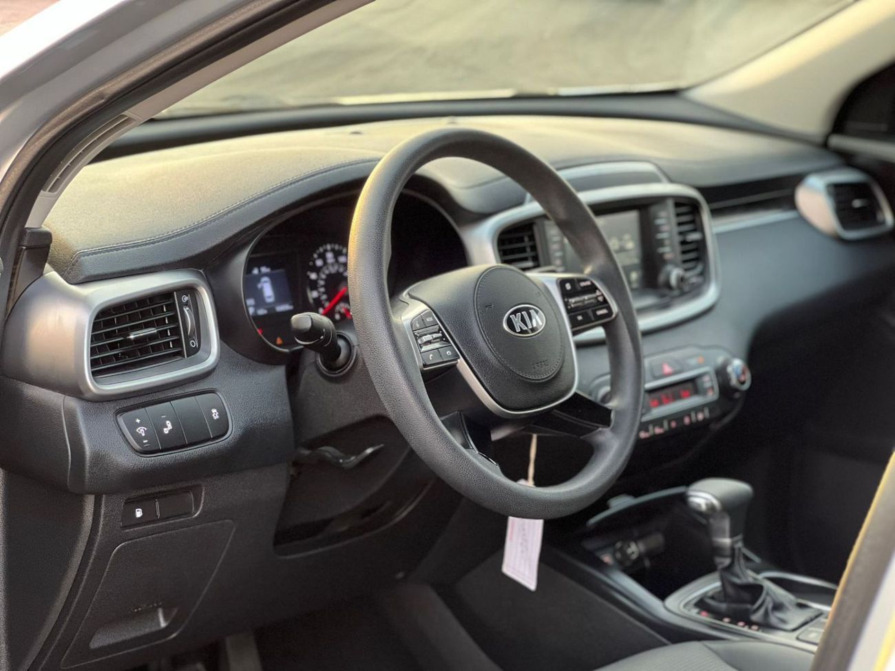 Kia Sorento 2019 Kia Sorento MidOption -3.3L V6 - Rear Camera - Auto trunk - Leather Seat -