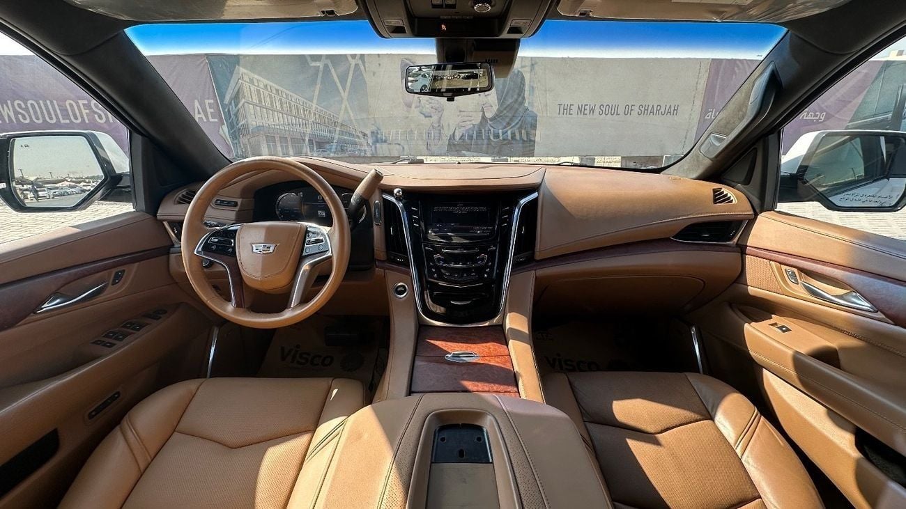 Cadillac Escalade GCC Premium 6.2L