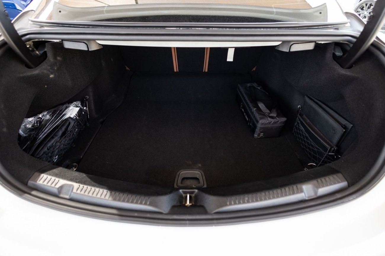 مرسيدس بنز E 200 كوبيه AMG