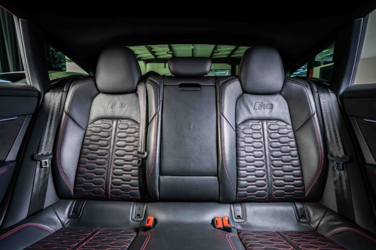 Audi RS7 TFSI quattro 4.0L GCC-1 Owner-Al Nabooda Service Contract Until 2028-Tango Red Special Color