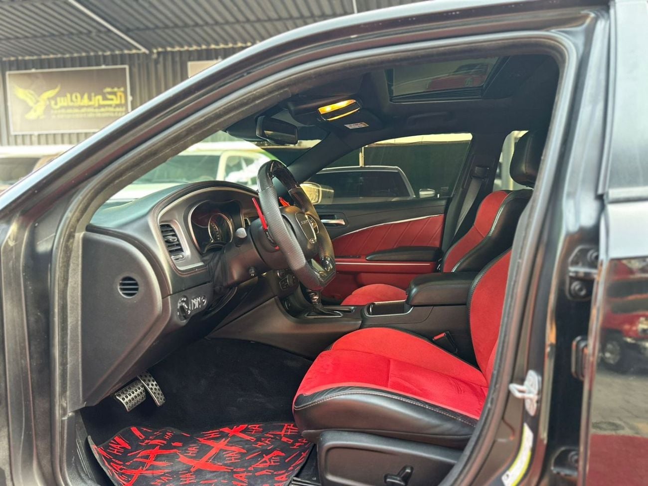 دودج تشارجر SRT8 6.4L