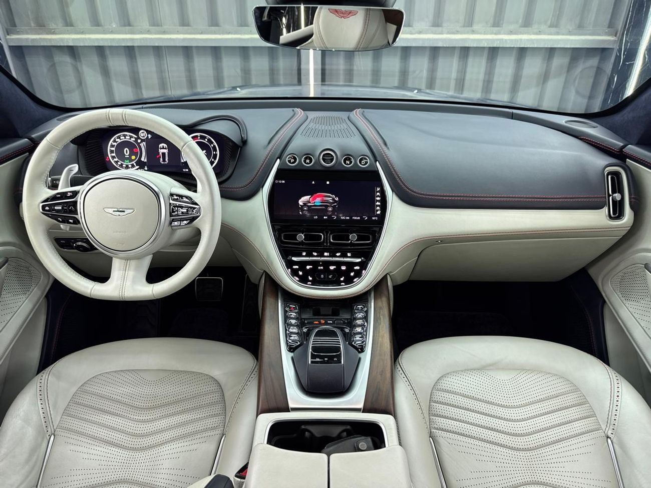 Aston Martin DBX 2021 Aston Martin DBX 505, Feb 2027 Aston Martin Warranty, Fully Loaded, Very Low Kms, GCC