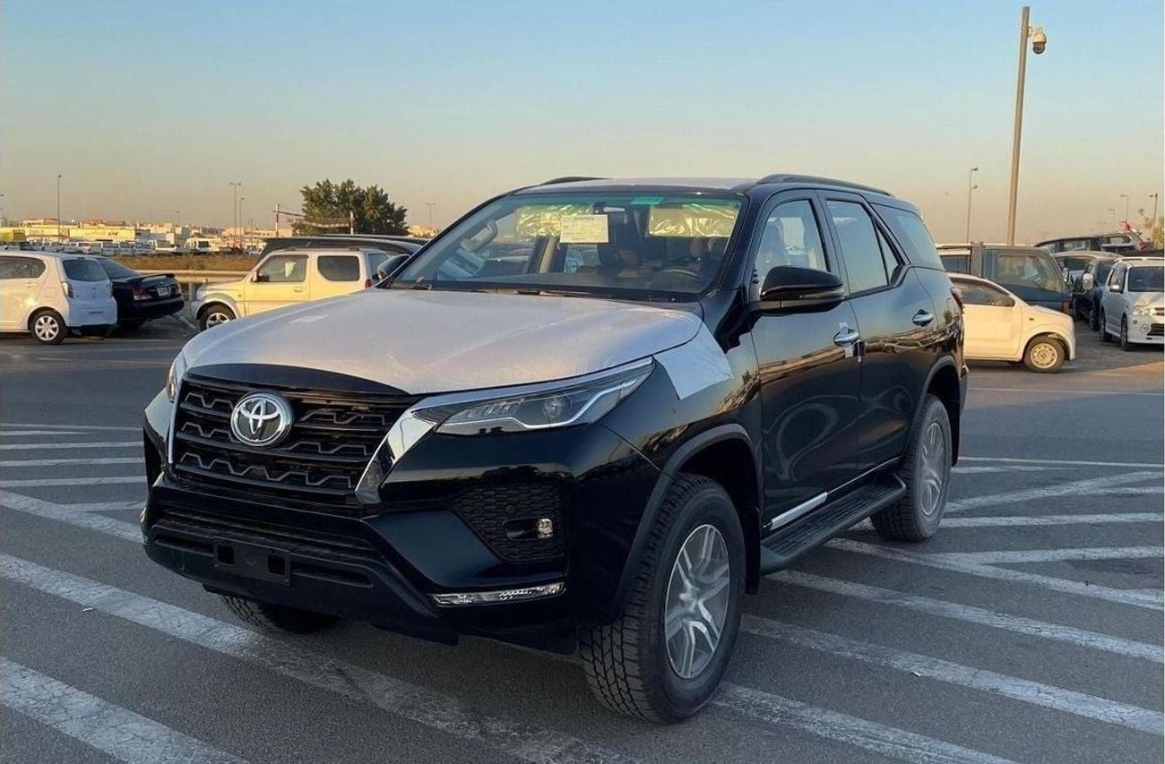 Toyota Fortuner TOYOTA FORTUNER 2.7 4x4 Mid Option Auto AC 2025 Model