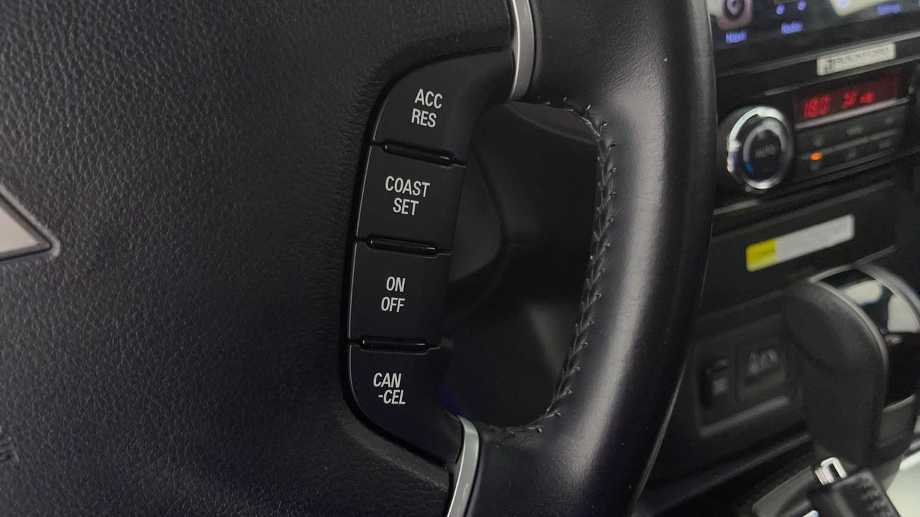 ميتسوبيشي باجيرو GLS H/L , SIGNATURE EDITION 3.8 | بدون دفعة مقدمة | اختبار القيادة في المنزل