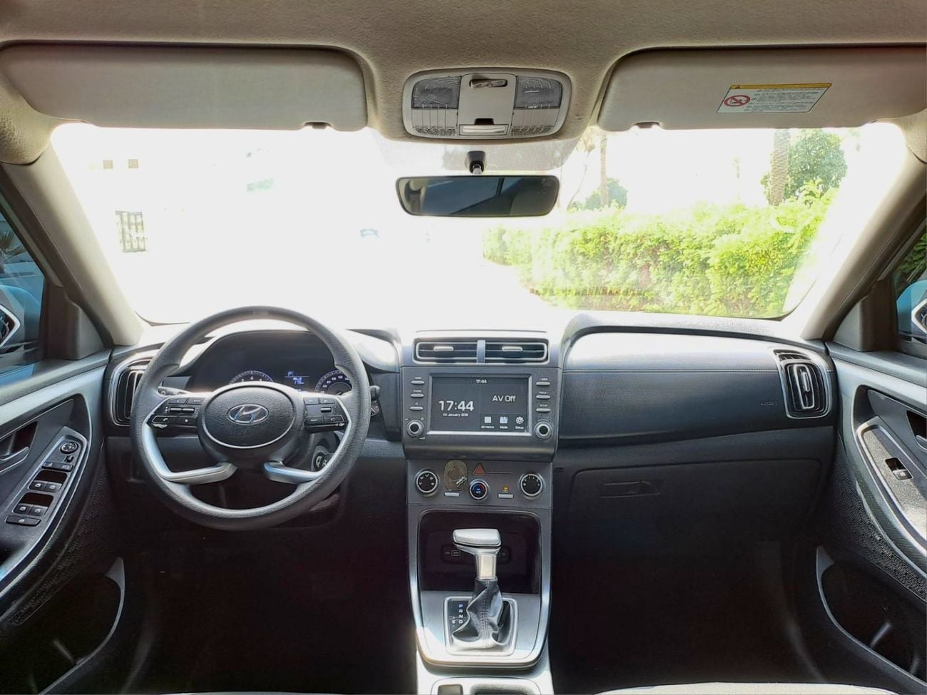 Hyundai Creta Mid 1.6L HYUNDAI CRETA 2023 1.6L BEIGE COLOR GCC SPECS (791/-MONTHLY)