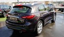 إنفينيتي QX70