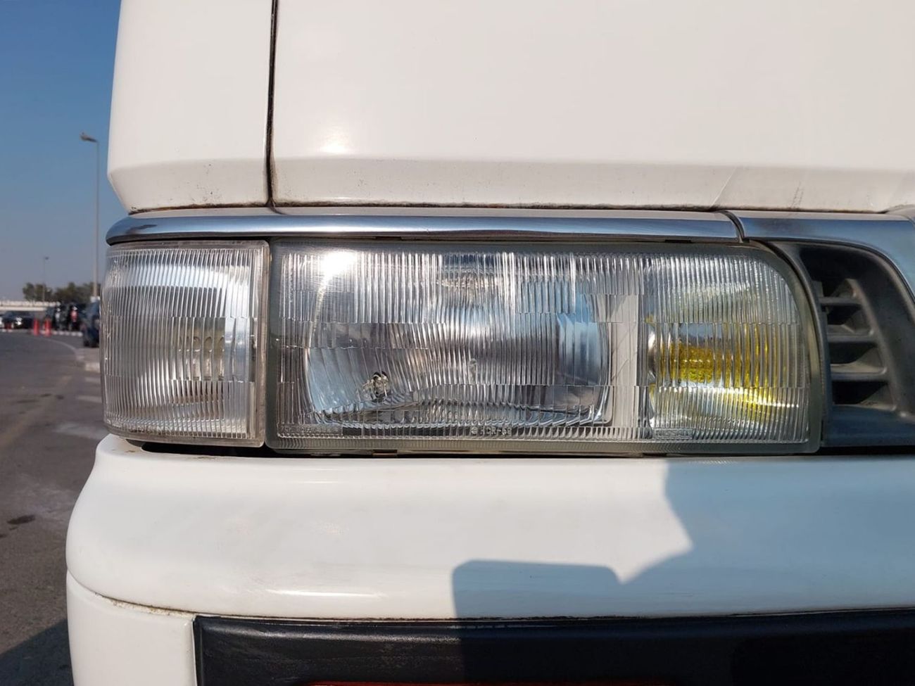 نيسان كارافان NISSAN CARAVAN VAN RHD 1999 MODEL 3.1 L DIESEL AUTOMATIC(PM07780)