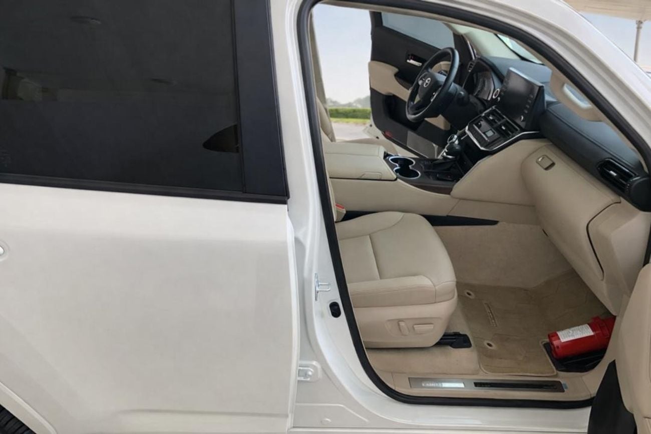 تويوتا لاند كروزر VXR 4.0L