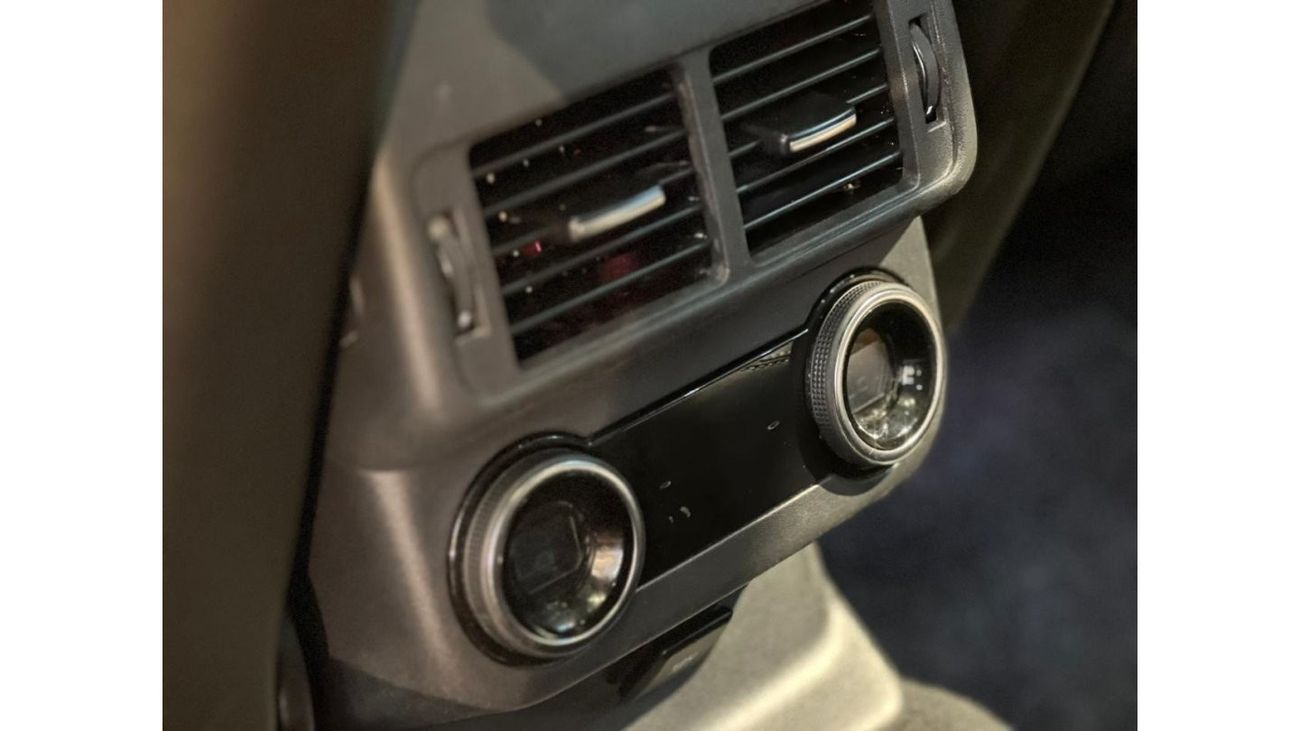 Land Rover Range Rover Velar P380 R-Dynamic