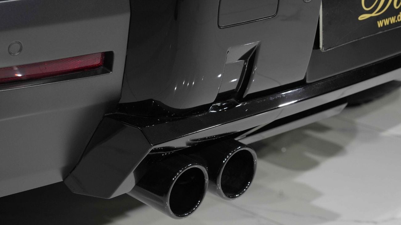 لاند روفر ديفندر | 110 P400 | LUMMA CLR LD | V6 | FULLY LOADED