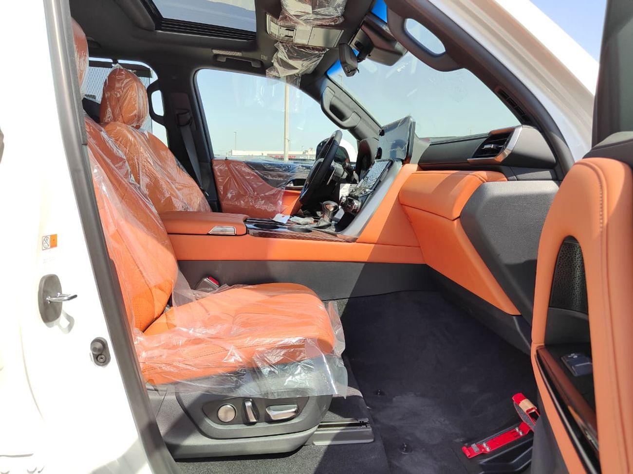 Lexus LX 600 Lexus LX 600 3.5L VIP 4 Seater 2024