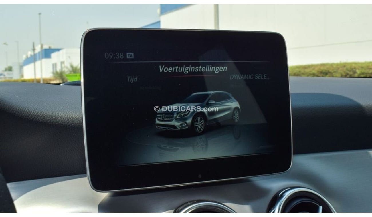 Mercedes-Benz GLA 180 Mercedes GLA180 AMG 2020 (international warranty)