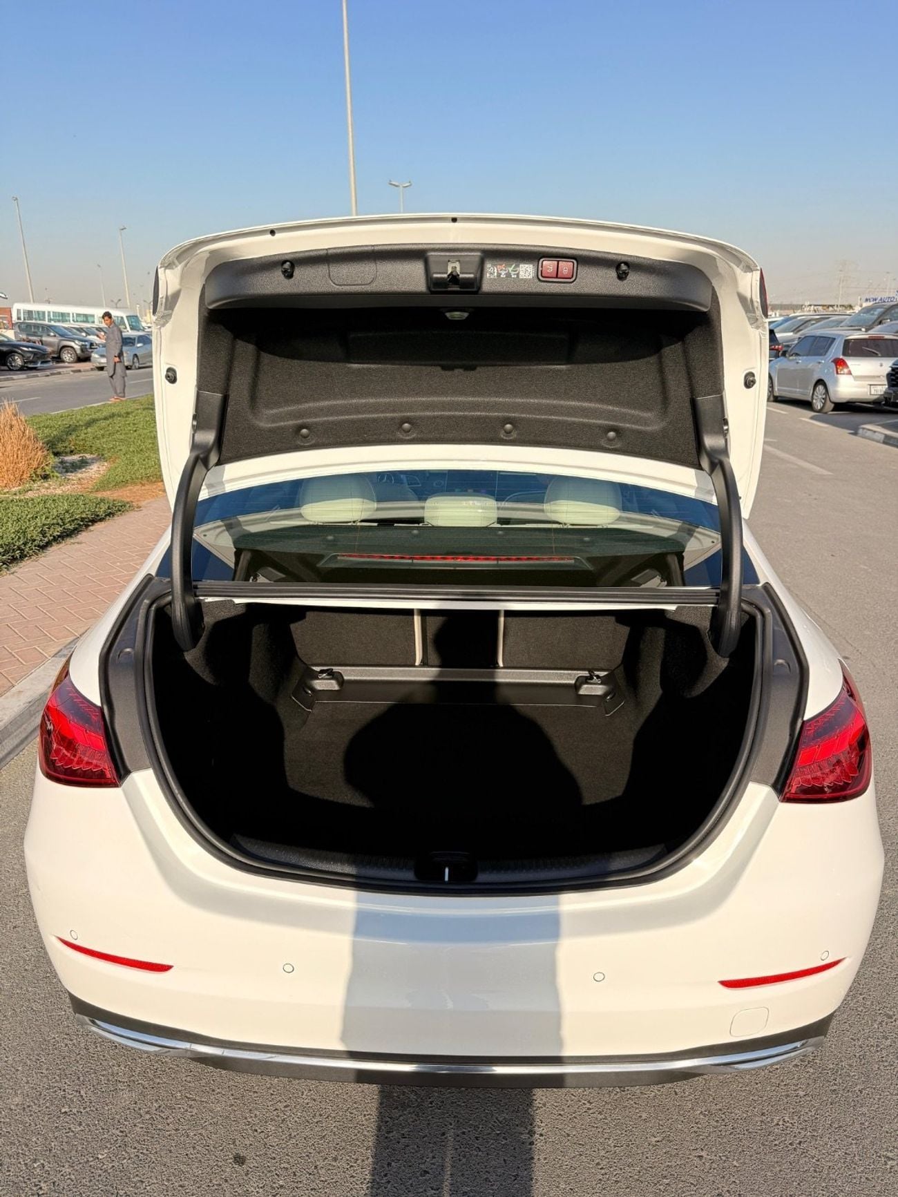 Mercedes Benz C300 STD C 300 2025 premium