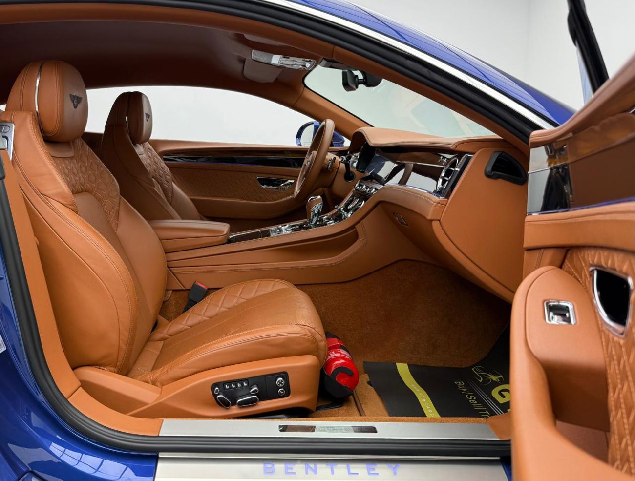 بنتلي كونتيننتال جي تي 6.0L W12 (626 HP)