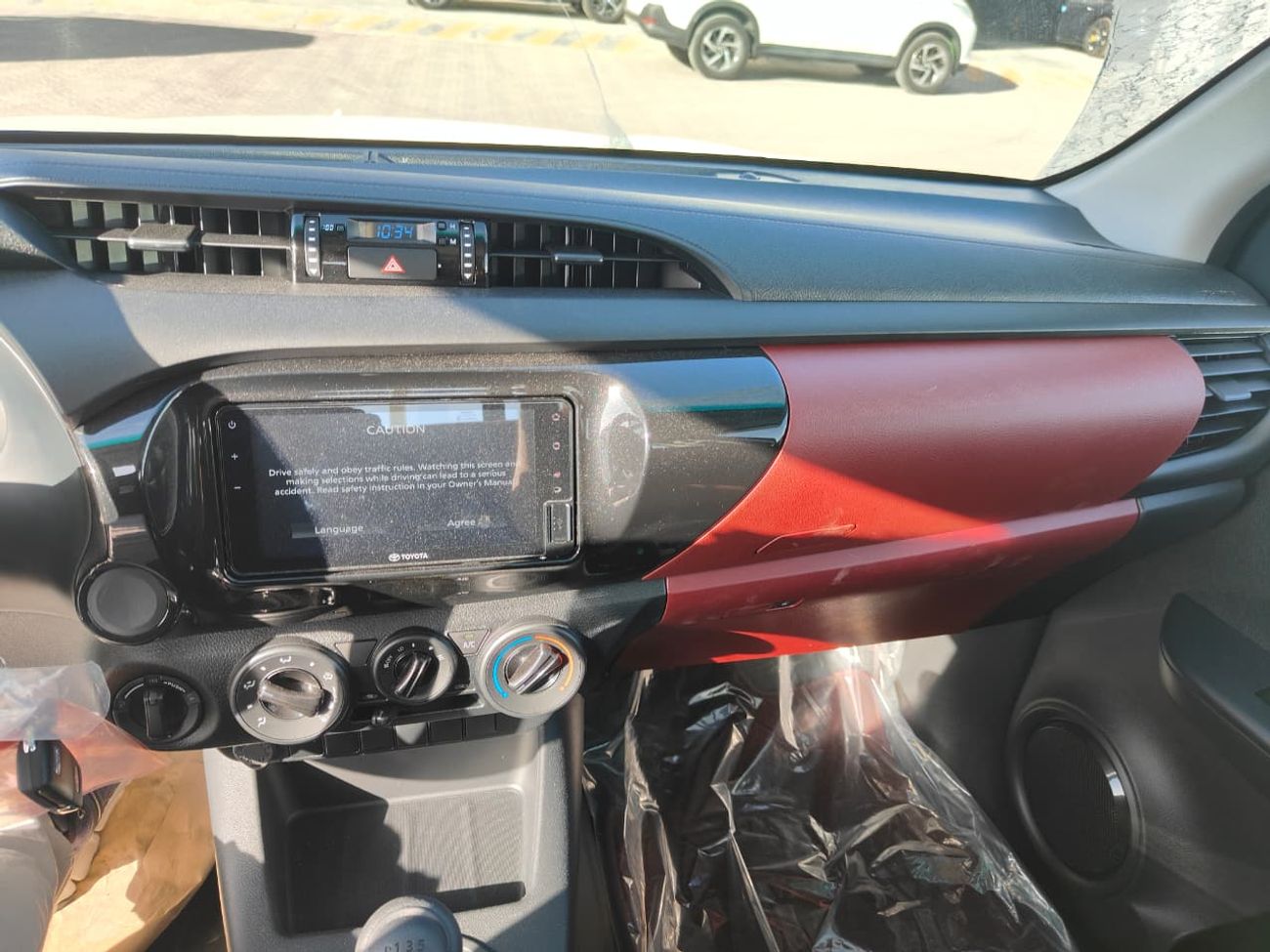 Toyota Hilux 2026 Toyota Hilux DLX Single Cabin 3-Seater 2.4L 4-Cyl Diesel M/T 4x4 Export Only