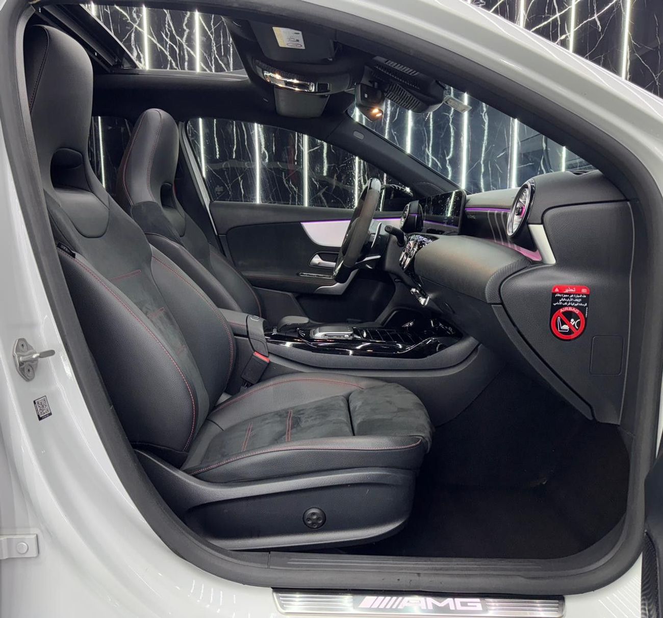 Mercedes Benz A35 AMG 4MATIC Hatchback
