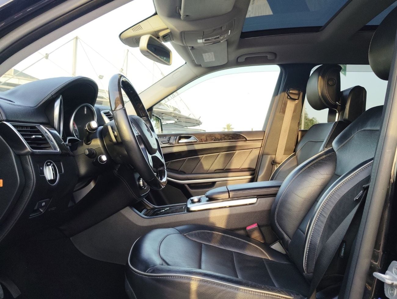 Mercedes Benz GL550 
