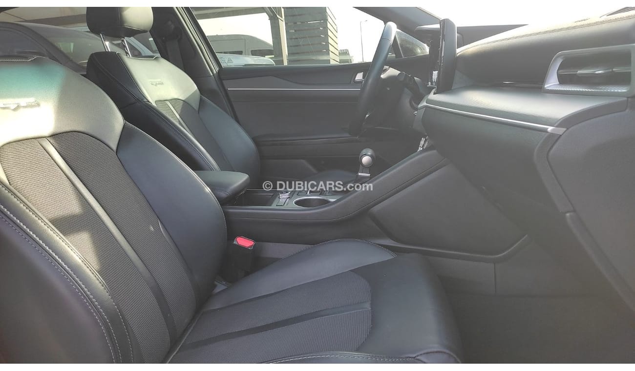 Kia K5 full option GT-Line