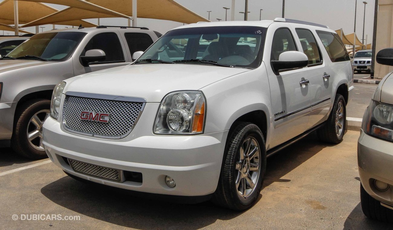 GMC Yukon Denali XL