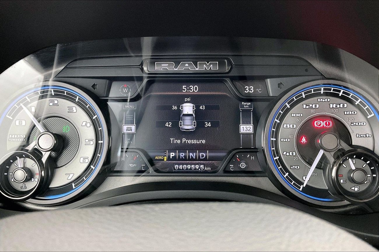 Mitsubishi Pajero Signature Edition| 1 year free warranty | Exclusive Eid offer