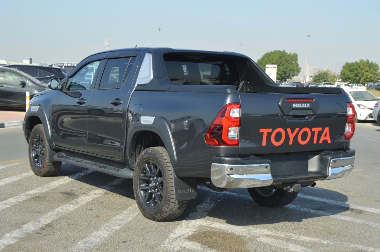 تويوتا هيلوكس 