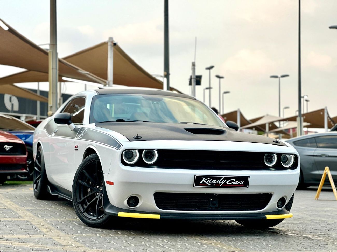 Dodge Challenger R/T T/A 392 | Monthly 1400/- | 0% DP | Carbon Fiber Interior | Original Airbags | # 72550