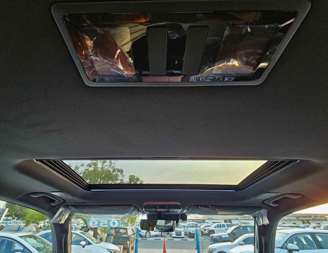 Lexus LX 700h HYBRID URBAN/3.5L PETROL/RADAR/SUNROOF/LEATHER WITH POWER SEATS/FULL OPTION (CODE # LX7HV)