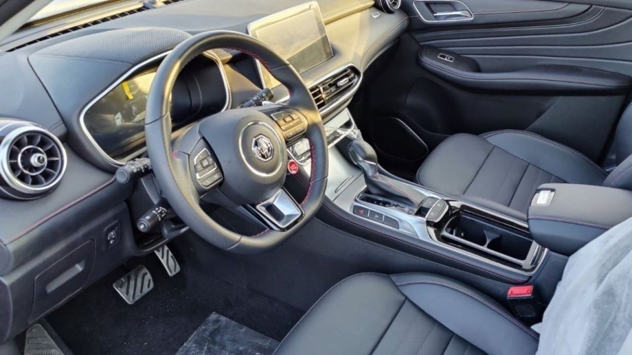 أم جي HS MG HS 1.5Ltr HIGHLINE MY2023(EXCLUSIVE FOR EXPORT EGYPT)