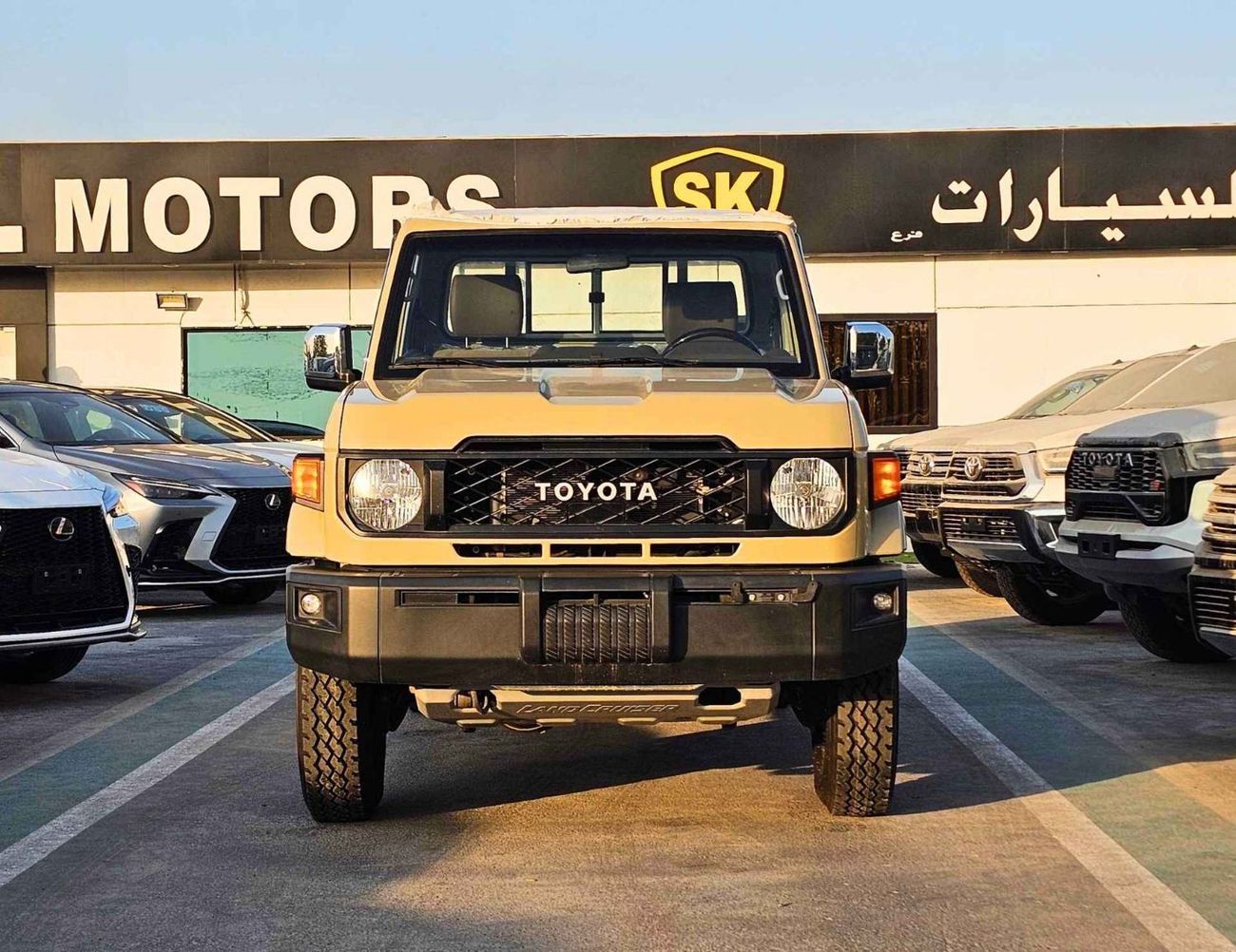 Toyota Land Cruiser Pick Up LX LC79 / SINGLE CABIN / M/T / 4.0L V6 PETROL / 4WD (CODE # LC79)