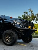 Toyota Tundra VTI CLOTH Std 5.7L