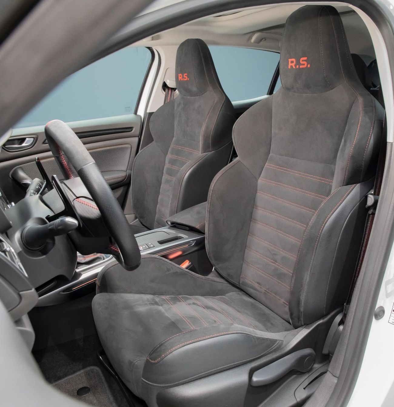 رينو ميجان RS 1.8L 1,895x60 0% DP • 2020 Renault Megane RS Premium 280 BHP • Warranty Available