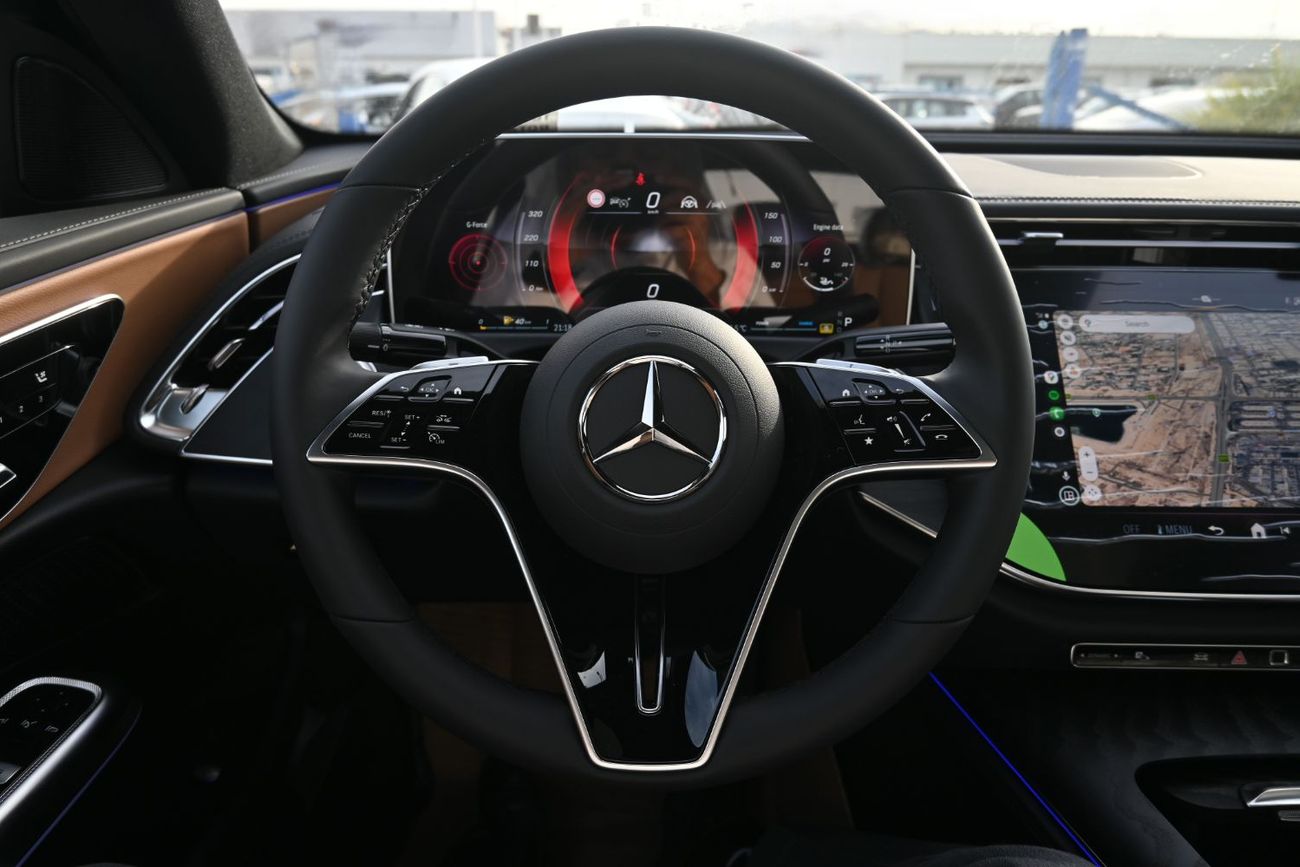 Mercedes-Benz E200 Mercedes-Benz E200 2.0L Turbo + Mild Hybrid Model 2026