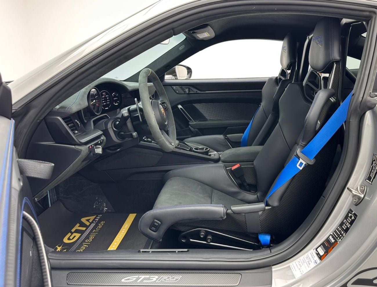 بورش 911 2025 Porsche 911 GT3 RS Weissach Package, March/2027 Porsche Warranty, Porsche Full Service History,