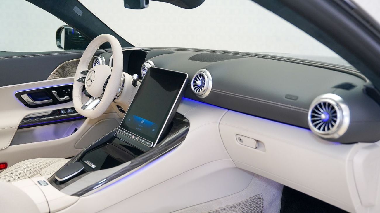 مرسيدس بنز SL 63 AMG | AED 8,204 PM | Up to 3 Years Warranty |