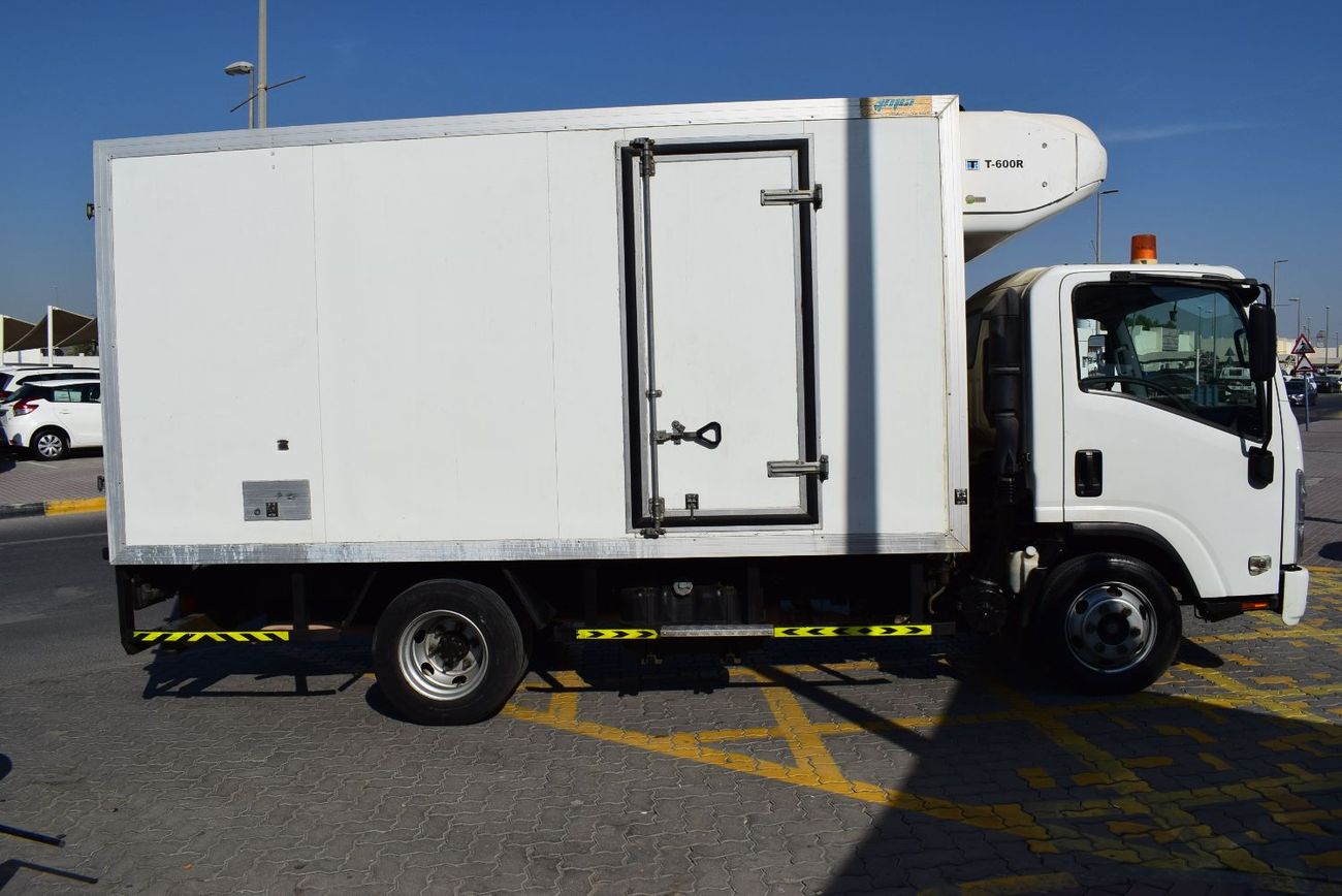 إيسوزو NPR Isuzu Npr pick up Thermoking T600 , model:2021