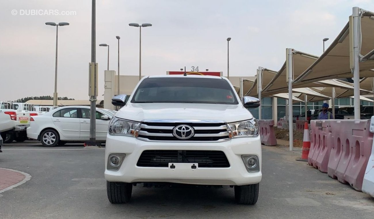 Toyota Hilux DLX 2020 4x2 Ref#01-22